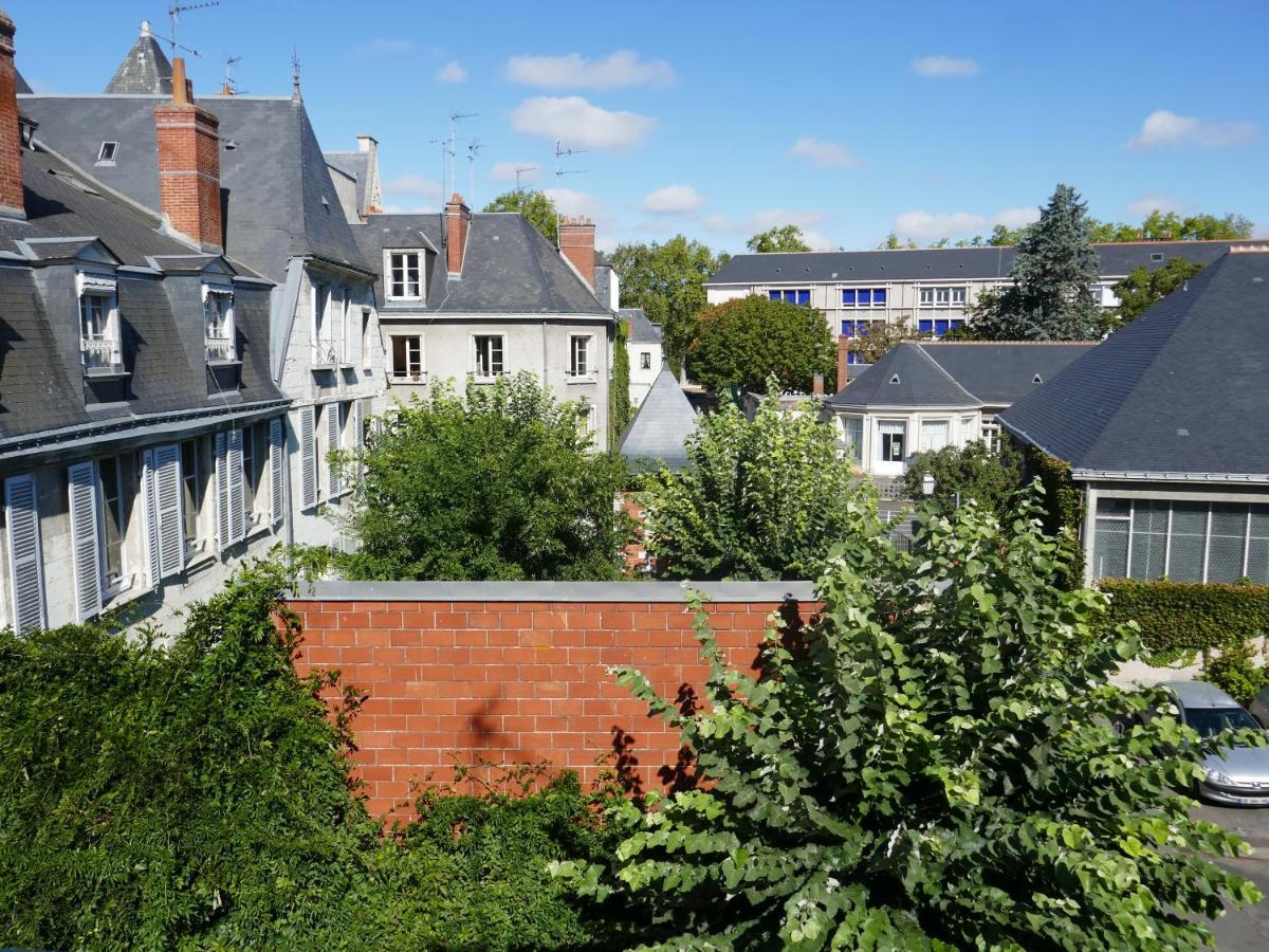 Apartament L Escalier Rouge Tours Zewnętrze zdjęcie